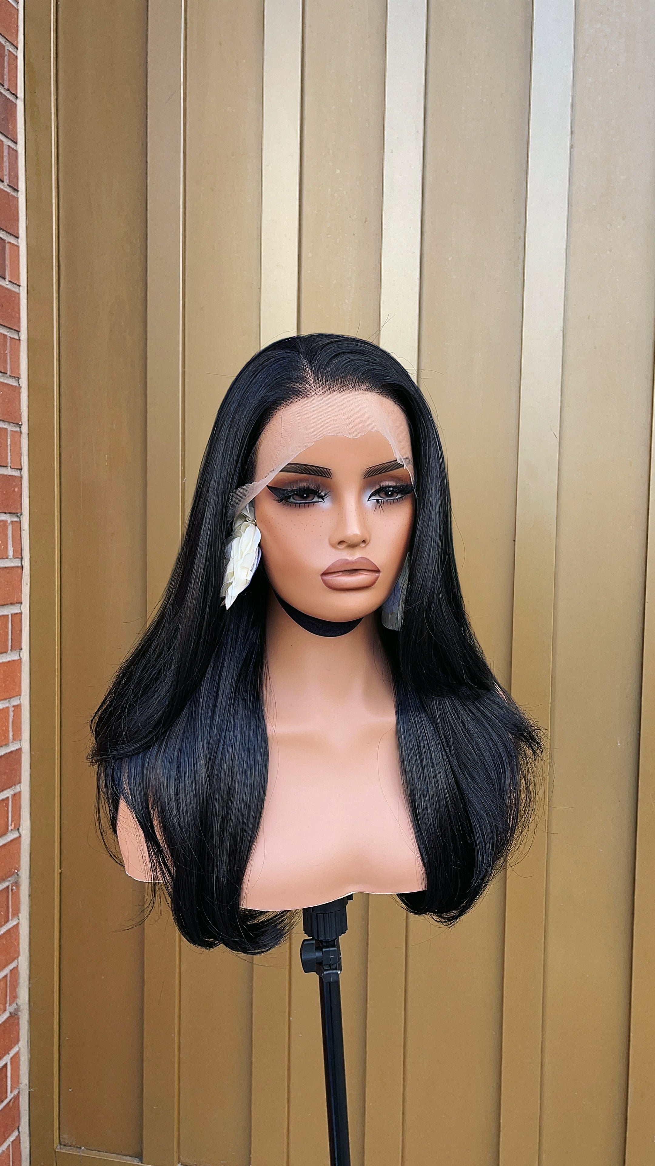 Wig Bianca (Layered unit)