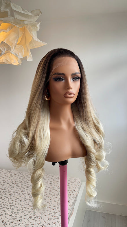 Heiress (Blonde Ombré)