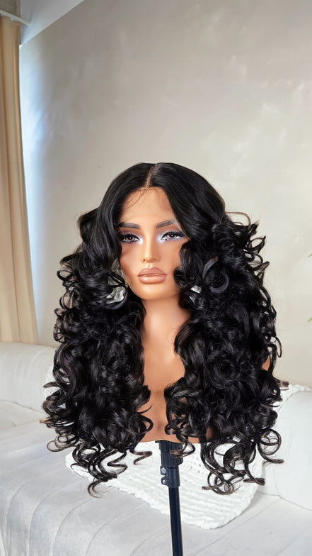 Wig Muna (Black)