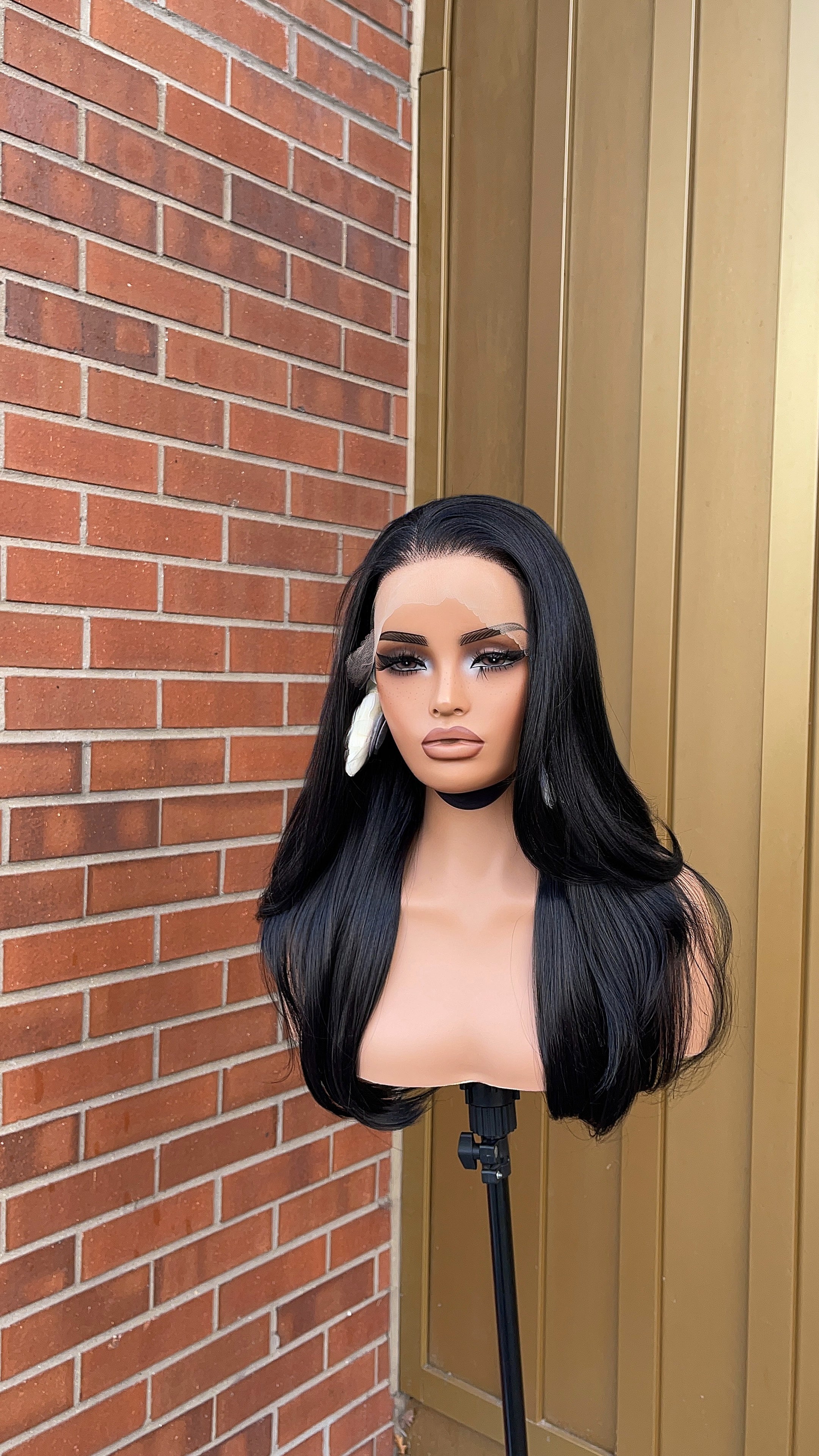 Wig Bianca (Layered unit)
