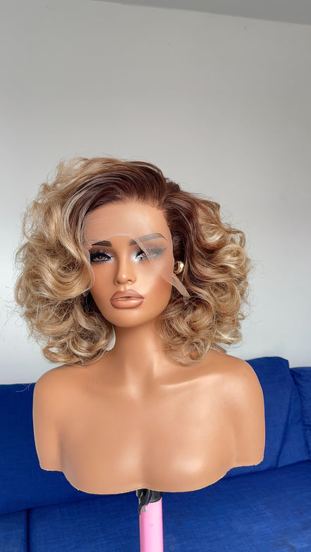 Monroe (Blonde)