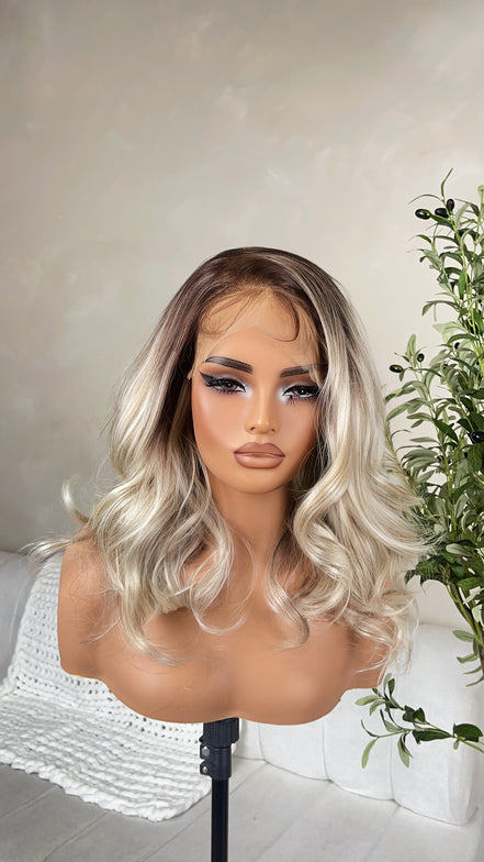 Wig Donna - Platinum Blonde