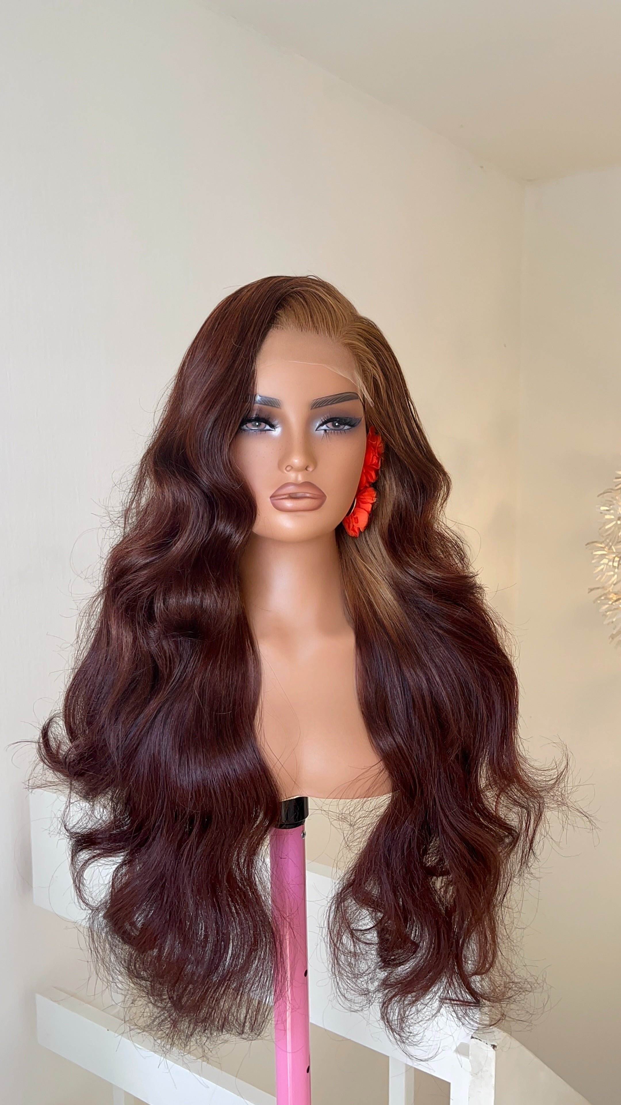 Wig Brooklyn 5x5 Closure (Two toned Brown/Blonde)