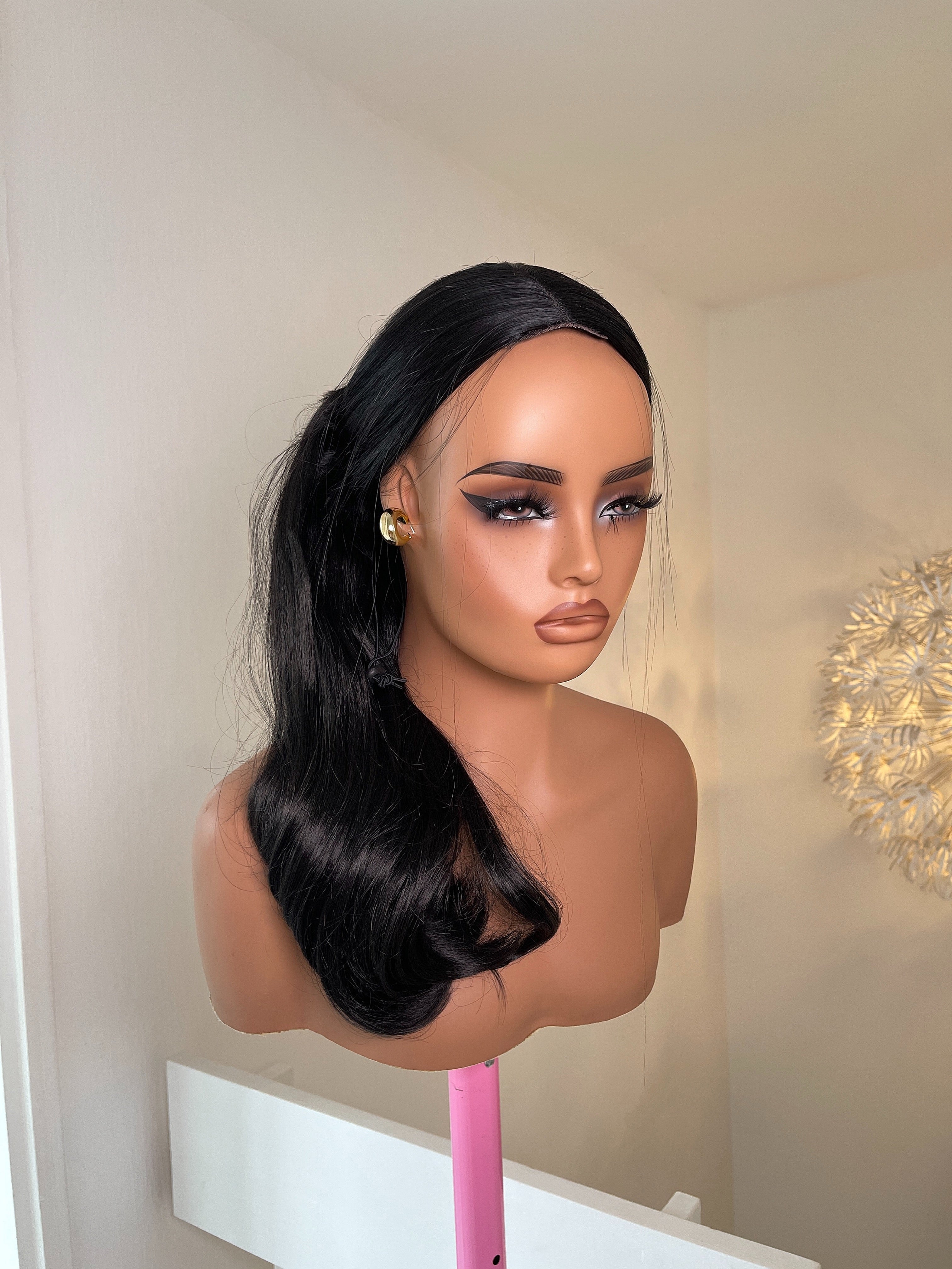 Bouncy flip ponytail