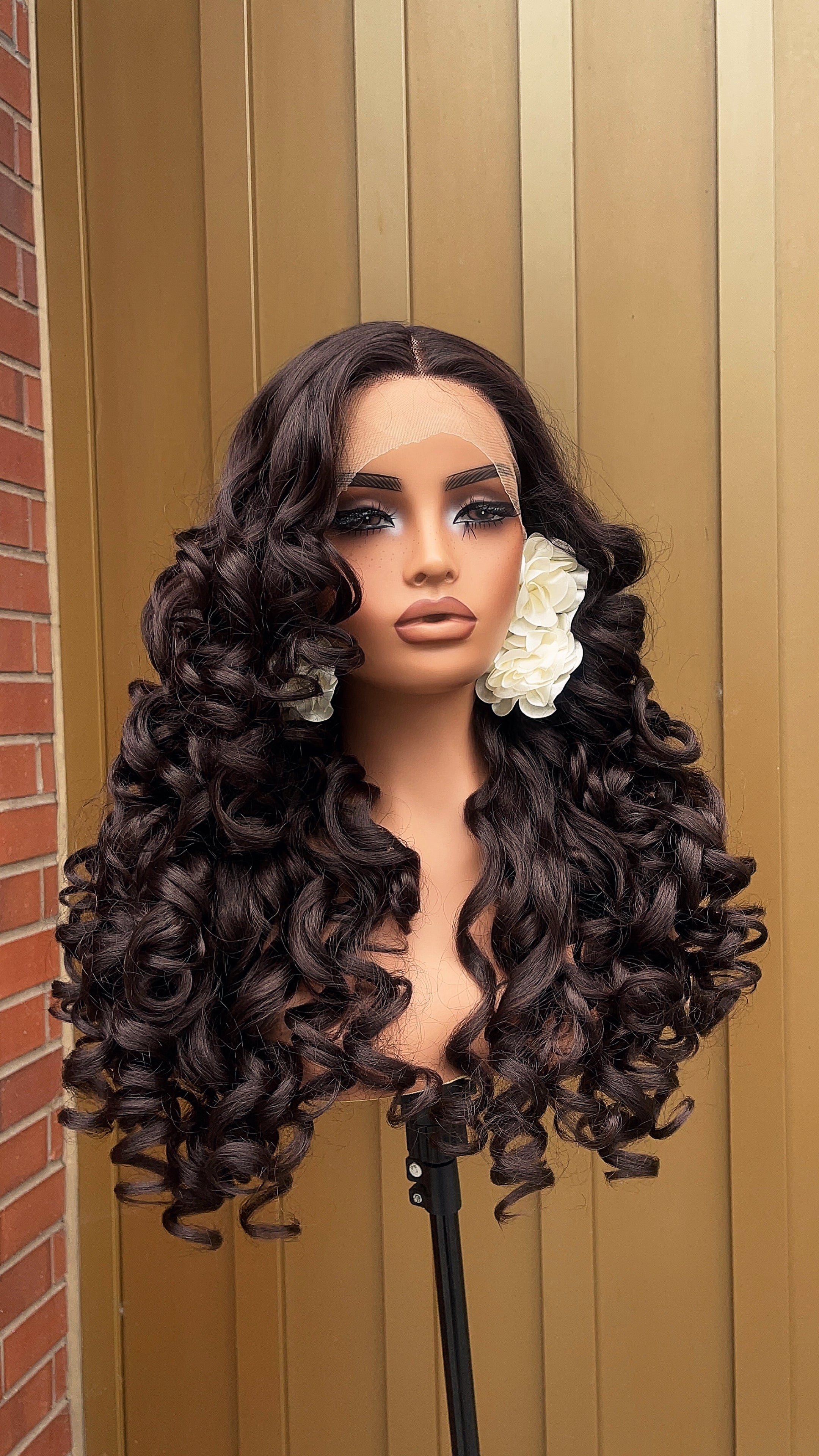 Wig Muna ( Dark Brown)