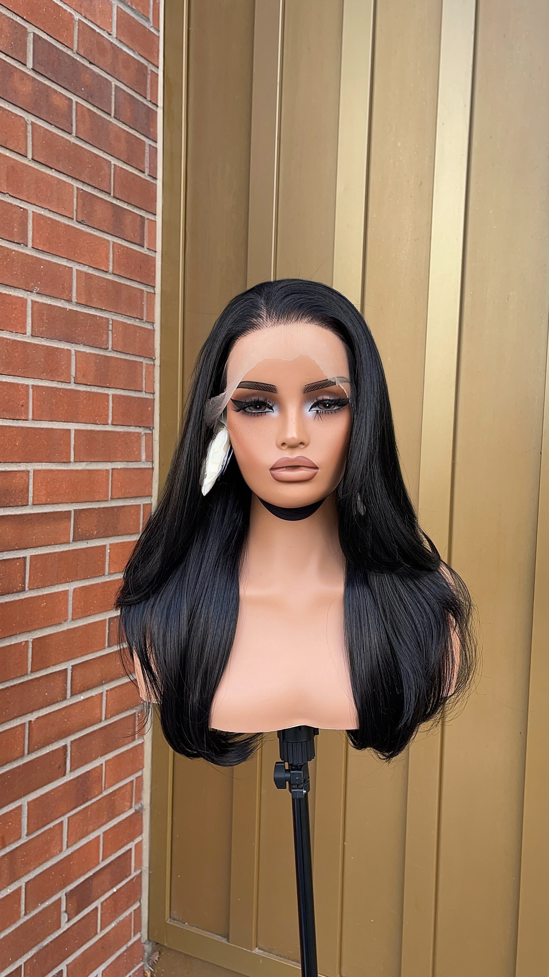 Wig Bianca (Layered unit)
